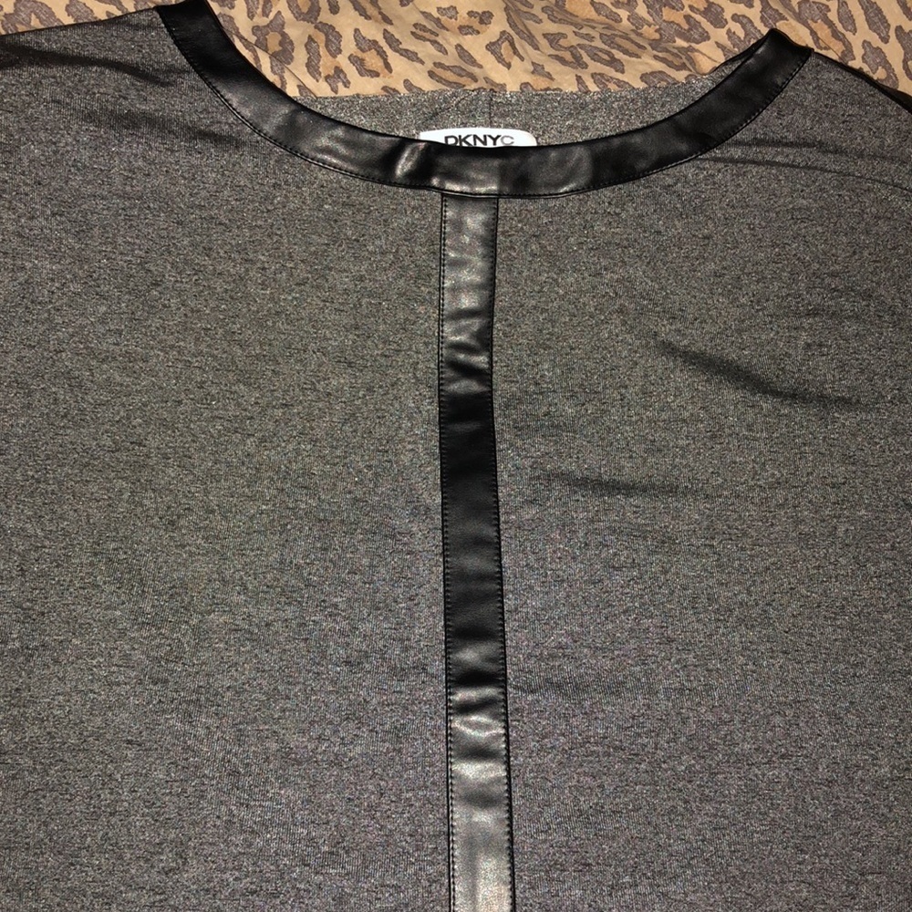DONNA KAREN NYC gray medium 3/4 sleeve top with faux leather detail runs large
